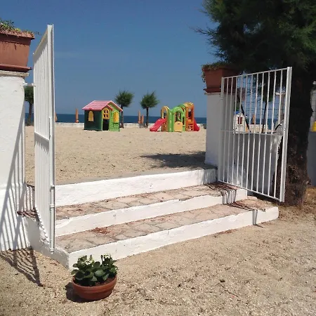 Apartment M151 - Marcelli, Trilocale Direttamente Sulla Spiaggia Marcelli